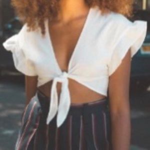 White tie front linen ruffle top